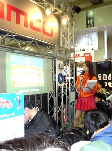 特設ステージでゲーム紹介
