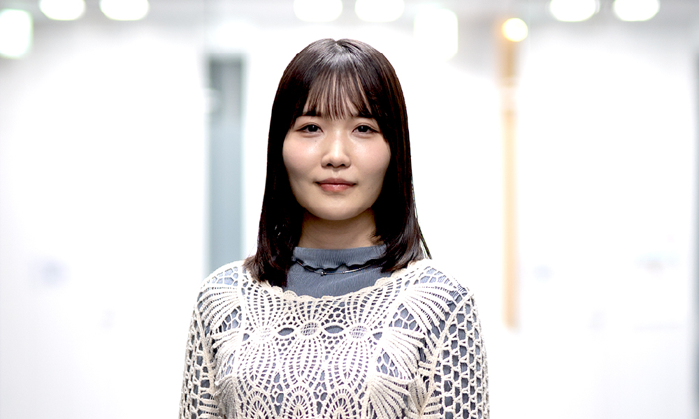 高岡 奈緒の写真